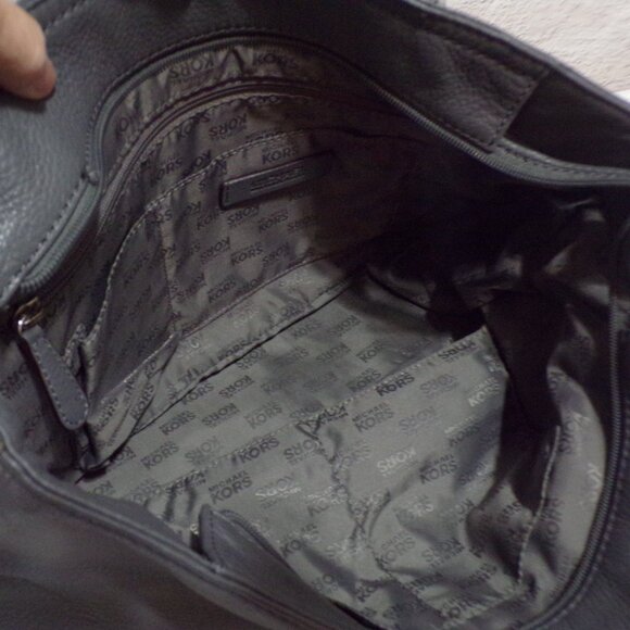 Michael Kors Gray Handbag with Silver Accents Leather Zip Closure Pockets - Picture 4 of 7